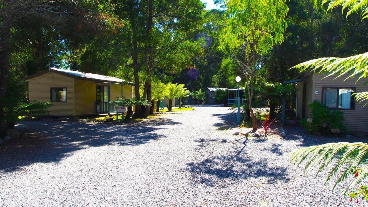 Strahan Retreat Holiday Park Exterior foto